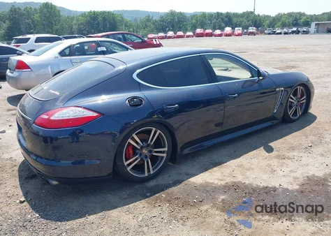2011 Porsche Panamera Turbo z USA, uszkodzony, nr VIN WP0AC2A73BL091043